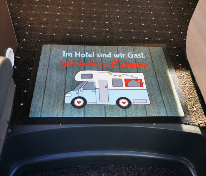 Personalisierte Fußmatte Camper