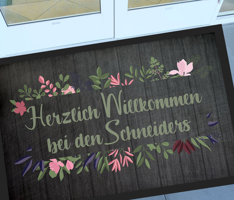 Personalisierte Fußmatte Herzlich Willkommen im Blumendesign